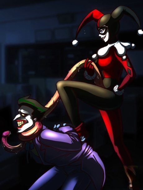 Harley Quinn model art galleries