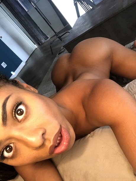 Black Naija sexy naked img