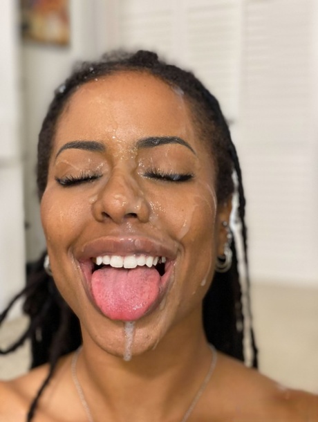 Kira Noir pornstar art pictures